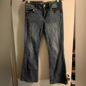 American Eagle Super Stretch Boot Cut Medium Wash size 8